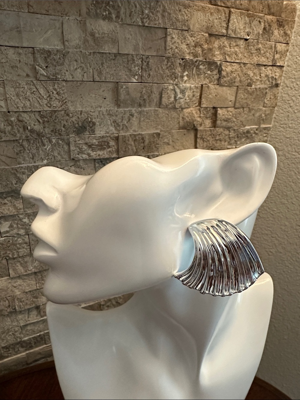 Fashion Jewelry Silver Ribbed Fan Stud Earrings